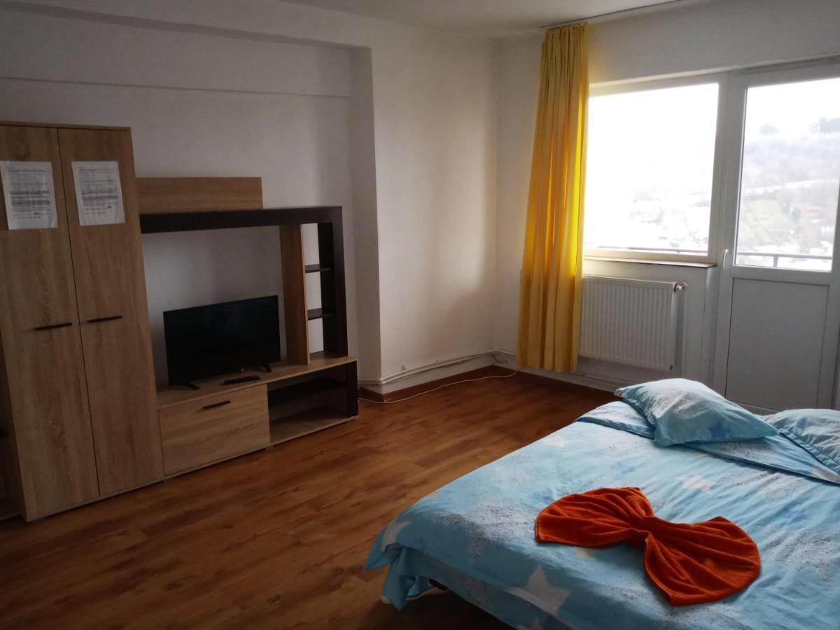 Varipatti House Slatina  Esterno foto