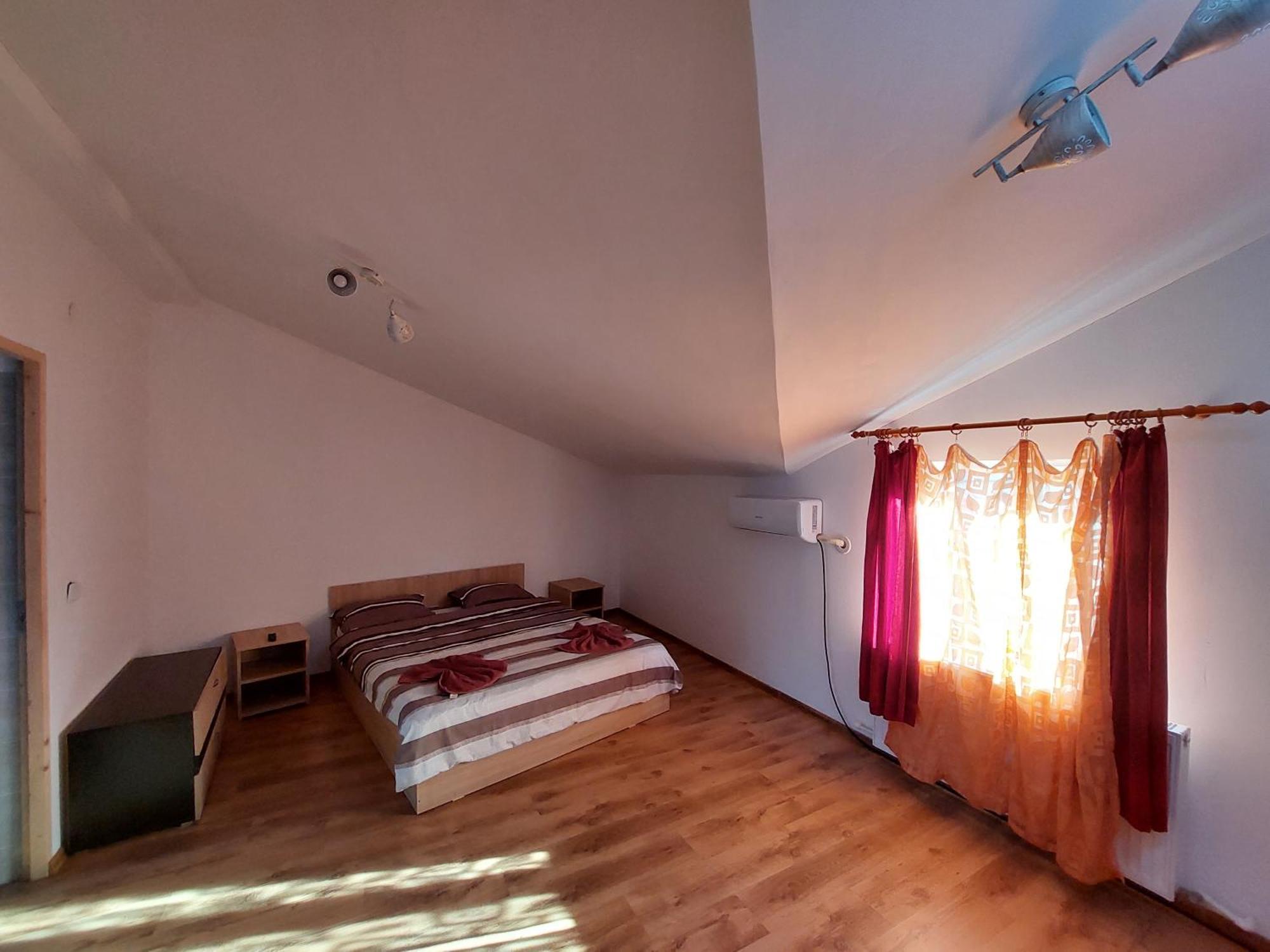 Varipatti House Slatina  Esterno foto