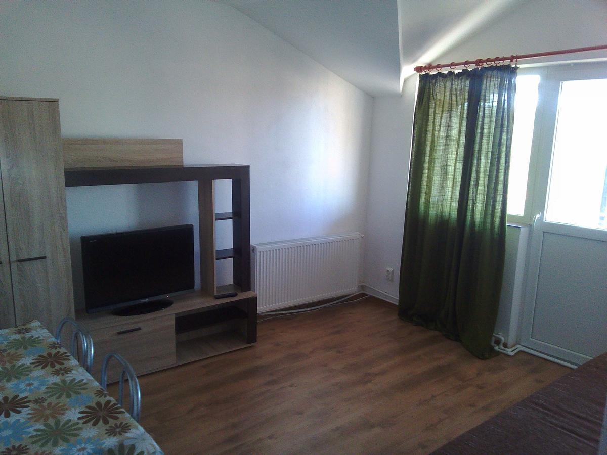 Varipatti House Slatina  Esterno foto